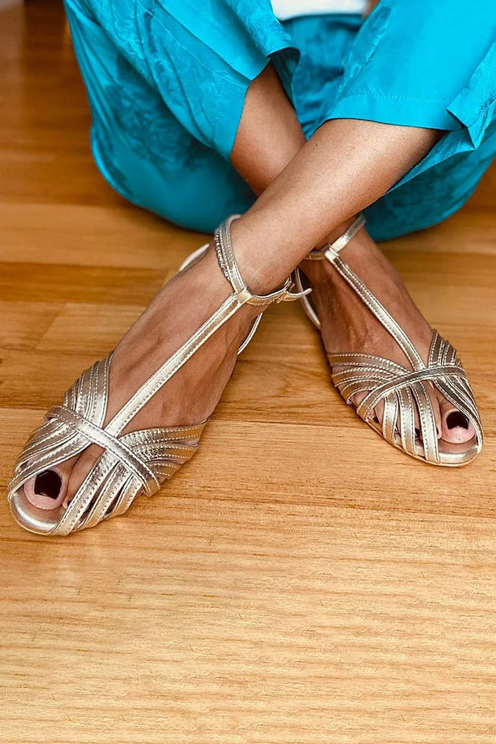 GOLD SANDALS