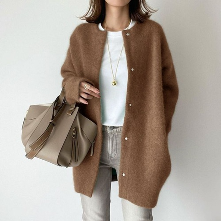 Chloé - Elegant Cashmere Cardigan