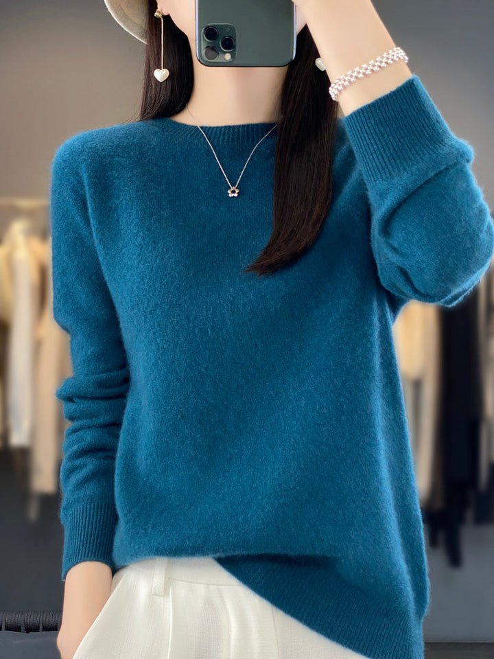 Anette - Trendy and Comfortable Sweater